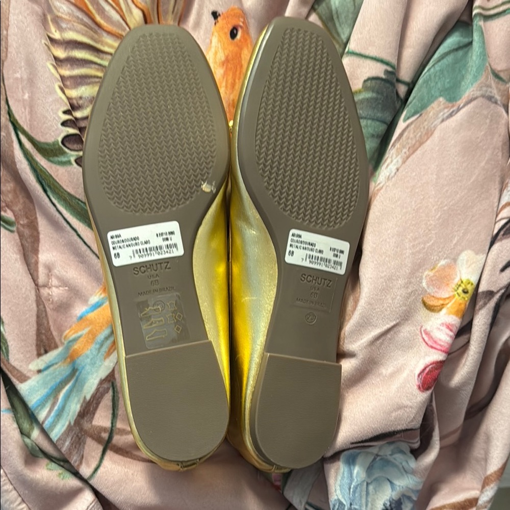 SCHUTZ Gold Metallic Flats - Picture 2 of 2